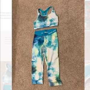 Nike Pro Tie Dye Set